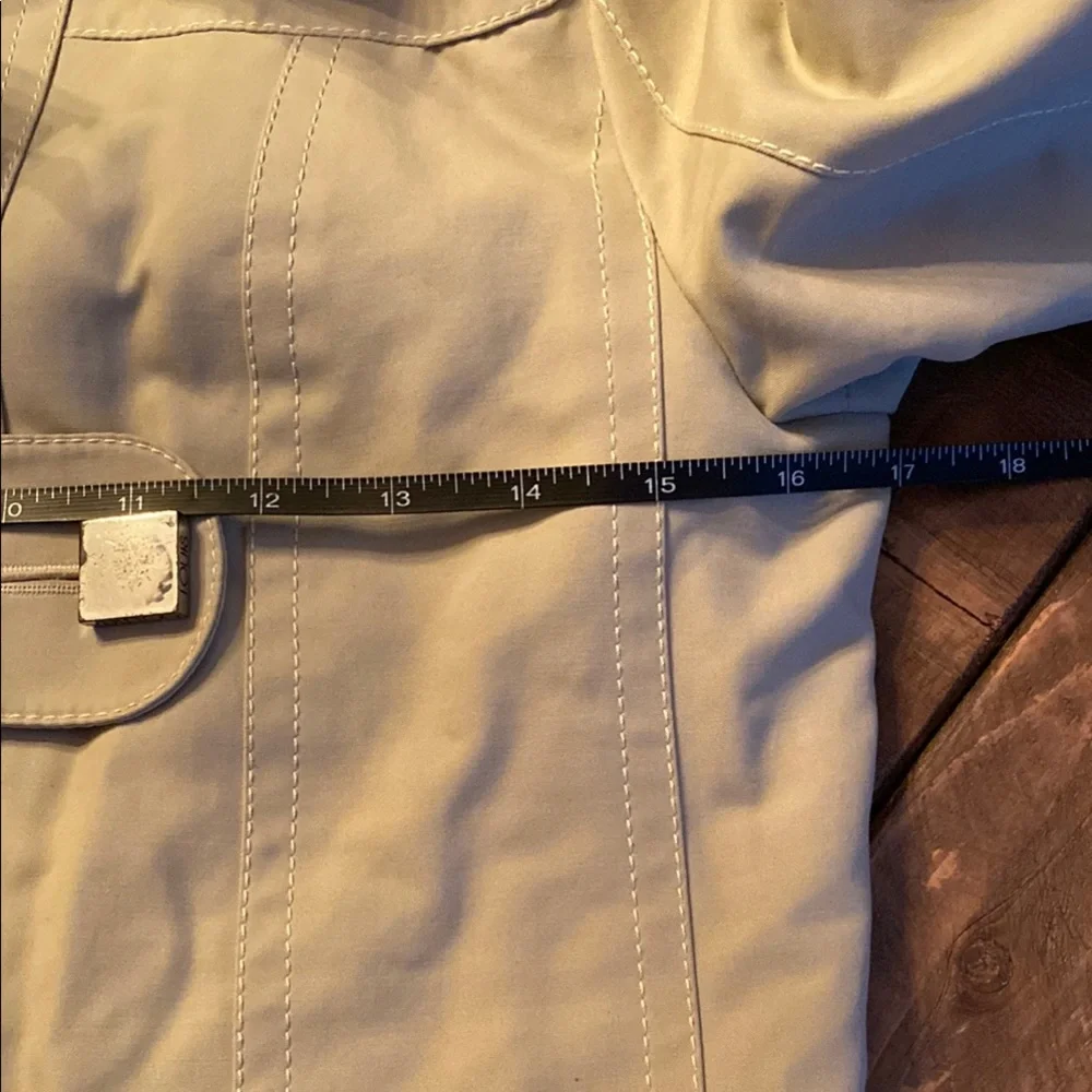 Authentic Louis Vuitton Trench Coat / Jacket - Picture 11 of 14